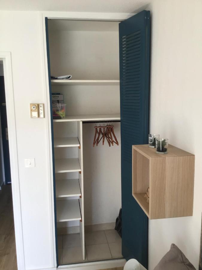 Studio 207-Les pieds dans l’eau à 30m de la plage Cavalaire-sur-Mer Exterior foto