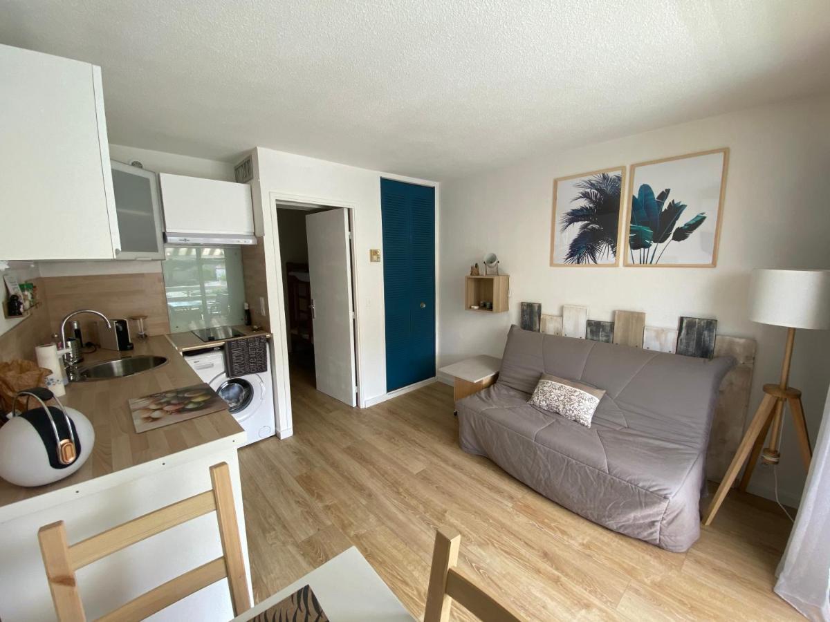 Studio 207-Les pieds dans l’eau à 30m de la plage Cavalaire-sur-Mer Exterior foto